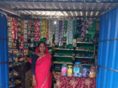 किराना और चप्पल दुकान से लिखी आत्मनिर्भरता की नई कहानी-लखपति दीदी बनीं प्रमिला