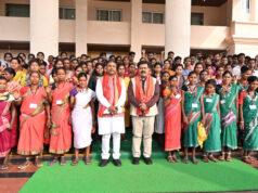 अबुझमाड़िया युवाओं ने अनुभव की लोकतंत्र की कार्यप्रणाली