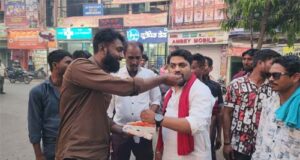 अमित जोगी को सुप्रीम कोर्ट से बड़ी राहत : हाईकोर्ट के फैसले पर लगी रोक, शमसुल ने बांटी मिठाइयां, फोड़े पटाखे