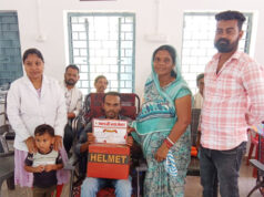 लालू टोला में इंटक ने लगाया शिविर, युवाओं ने उत्साह से किया ब्लड डोनेट