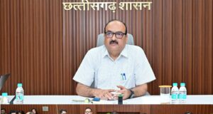 नियद नेल्लानार 2.0 बस्तर के सुदूर अंचलों में 31 व्यक्तिगत और 14 सामुदायिक योजनाओं का मिलेगा सीधा लाभ : मुख्य सचिव श्री विकासशील ने की समीक्षा