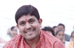 ठेलकाडीह क्षेत्र में बिजली कटौती से जनता परेशान, जिला कांग्रेस सचिव ओमप्रकाश साहू ने भाजपा सरकार पर साधा निशाना