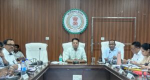 तंबाकू नियंत्रण, पल्स पोलियो एवं मलेरिया मुक्त छत्तीसगढ़ अभियान की तैयारियों की कलेक्टर ने की समीक्षा