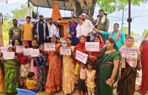 कोड़ीखाना भूमि मुक्तिकरण : जनहित में जमीन आरक्षित करने गूंजी आवाज, तीसरे चरण के धरने में उमड़े बसंतपुर वासी