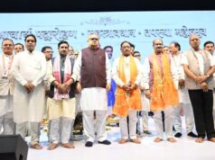 मानवता को शांति, आत्मसंयम, करुणा और अहिंसा का मार्ग दिखाते हैं भगवान महावीर के विचार : ओम बिरला