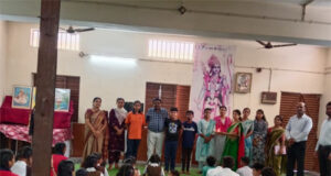 सरस्वती उच्चतर माध्यमिक विद्यालय में हर्षोल्लास के साथ मनाया गया शाला प्रवेश उत्सव