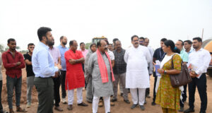उप मुख्यमंत्री अरुण साव ने इंटिग्रेटेड स्पोर्ट्स स्टेडियम का किया स्थल निरीक्षण, कुछ दिनों पहले शुरू हुआ है काम