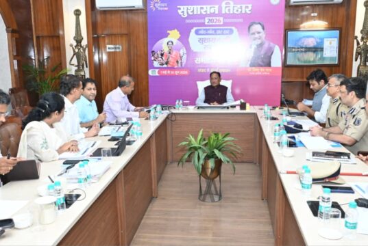 सकारात्मक सोच, जवाबदेही और संवेदनशील प्रशासन से अंतिम व्यक्ति तक पहुंचे शासन की योजनाओं का लाभ : मुख्यमंत्री श्री विष्णु देव साय
