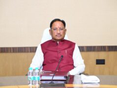 मुख्यमंत्री विष्णुदेव साय ने किया मुख्यमंत्री हेल्पलाइन एवं शिकायत प्रबंधन प्रणाली का अवलोकन