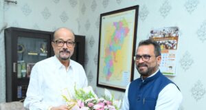 राज्यपाल श्री डेका से प्रधान मुख्य वन संरक्षक श्री अरुण कुमार पाण्डेय ने की सौजन्य भेंट