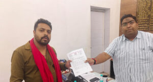 फर्जी चरित्र प्रमाण पत्र पर नौकरी पाने का आरोप : जोगी कांग्रेस नेता शमसुल ने आबकारी अधिकारी को सौंपा ज्ञापन, कॉर्डिनेटर को ब्लैकलिस्ट करने की मांग