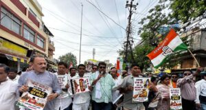 अयोध्या राम मंदिर में चढ़ावे और वित्तीय अनियमितताओं के कथित मामले को कांग्रेस ने निकाली रैली, भाजपा पर साधा निशाना