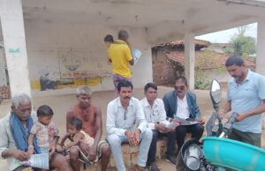 सृष्टि पूजा किसान उत्पादन कंपनी ने ग्राम में आयोजित की किसान बैठक, 100 किसानों ने ली शेयरधारक सदस्यता