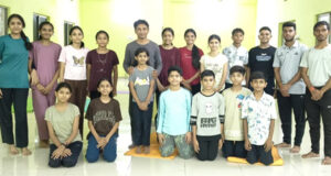योगासन खेल स्पर्धा में योगशाला का जलवा : आठ खिलाड़ियों का संभागीय शालेय स्पर्धा के लिए चयन