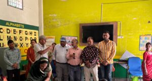 दुर्ग शहर में स्कूली बच्चों के लिए जिले में पहला न्योता भोजन जन समर्पण सेवा सँस्था ने कराया