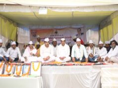 महाविद्यालय भवन निर्माण की मांग : पूर्व विधायक भुनेश्वर बघेल का दो दिवसीय उपवास समाप्त, 1100 समर्थन पत्र सौंप सौंपा ज्ञापन