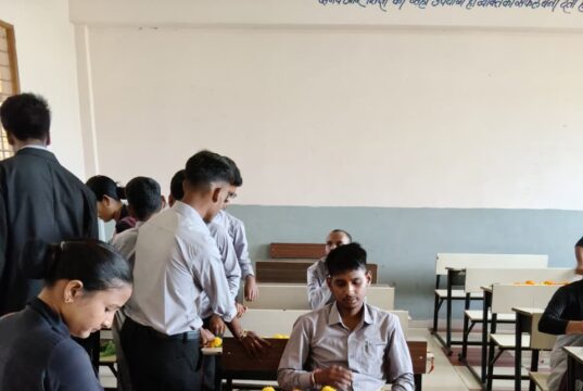 संस्कार सिटी कॉलेज में दीपावली उत्सव, रंगोली और दीया सजाओ प्रतियोगिता में विद्यार्थियों ने दिखाई प्रतिभा